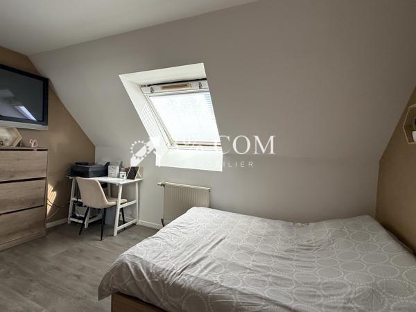 Maison 4 pièce(s) 3 chambre(s) 99 m²