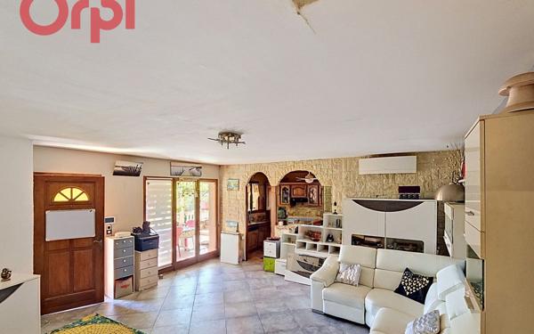Maison à vendre    4 pièces • 104,08 m2 Six-Fours-les-Plages