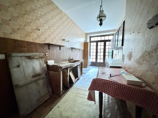 Maison médiévale dans un village classé Penne-d'Agenais (47140)