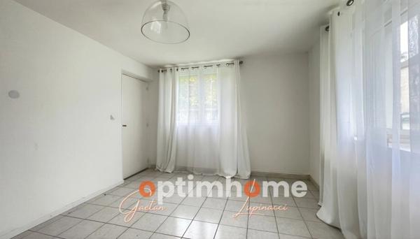 Maison 5 pièces sur terrain 7,7 ares à Bertrange(57)