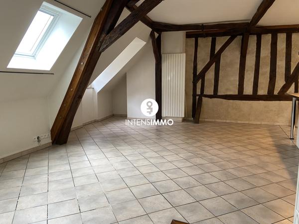 Appartement 3 pièces - 68m² - Auxerre 677 € f t