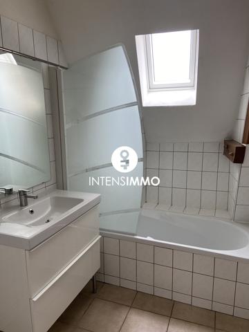 Appartement 3 pièces - 68m² - Auxerre 677 € f t