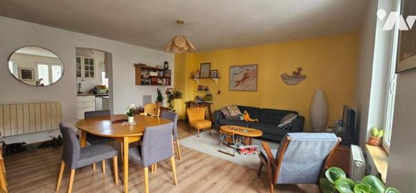 Ensemble immobilier avec local commercial 