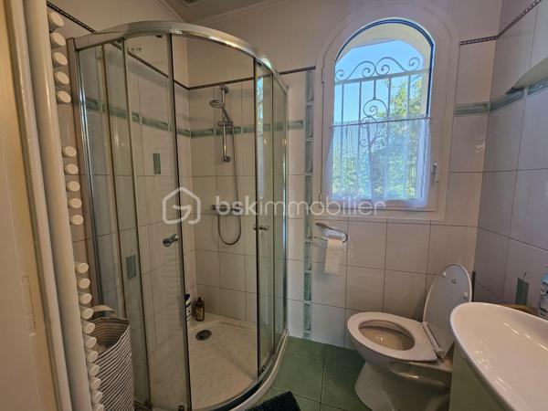 Maison traditionnelle de 184 m²