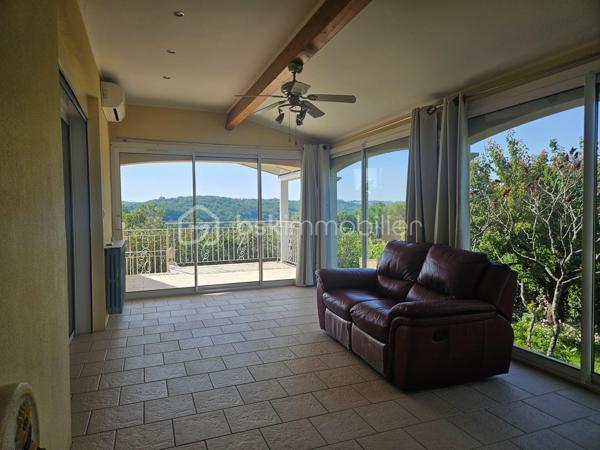 Maison traditionnelle de 184 m²