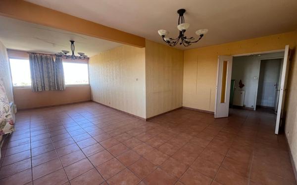 Appartement à vendre    3 pièces • 75,94 m2 Avignon