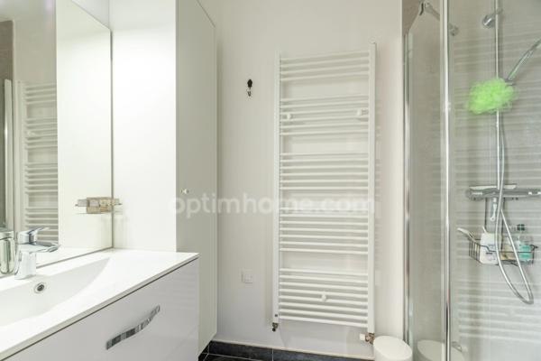 NANTES EST 44300 - NANTES ERDRE - PENTHOUSE D’EXCEPTION - TERRASSE - JARDIN - VUE DEGAGEE - SANS VIS A VIS - CAVE - DPE B 2024 - PMR