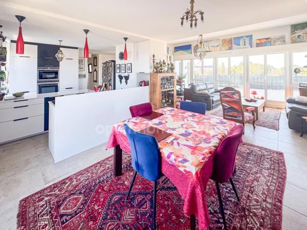NANTES EST 44300 - NANTES ERDRE - PENTHOUSE D’EXCEPTION - TERRASSE - JARDIN - VUE DEGAGEE - SANS VIS A VIS - CAVE - DPE B 2024 - PMR