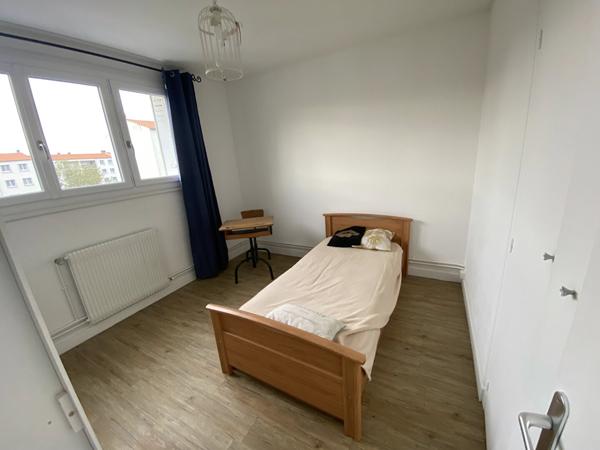 ROCHEFORT - APPT type 4 - GARAGE