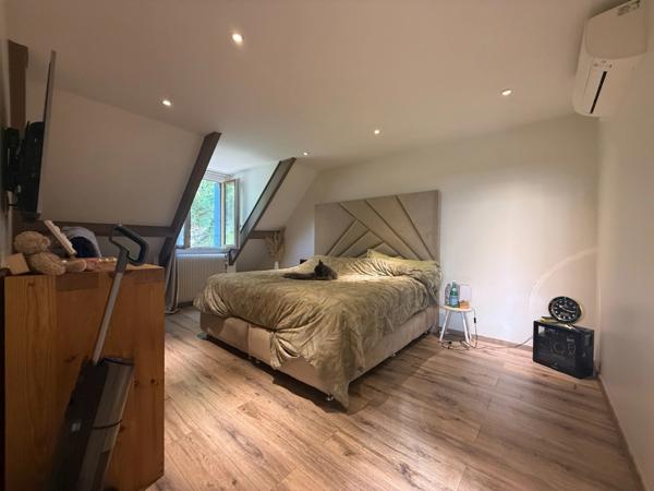 Dpt  (93), à vendre  maison P7 de 125 m² - Terrain de 370,00 m²