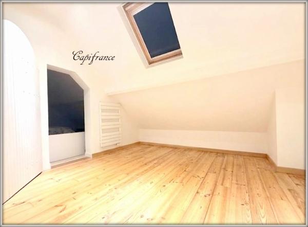 Dpt  (93), à vendre  maison P7 de 125 m² - Terrain de 370,00 m²