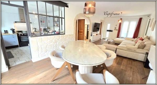 Dpt  (93), à vendre  maison P7 de 125 m² - Terrain de 370,00 m²