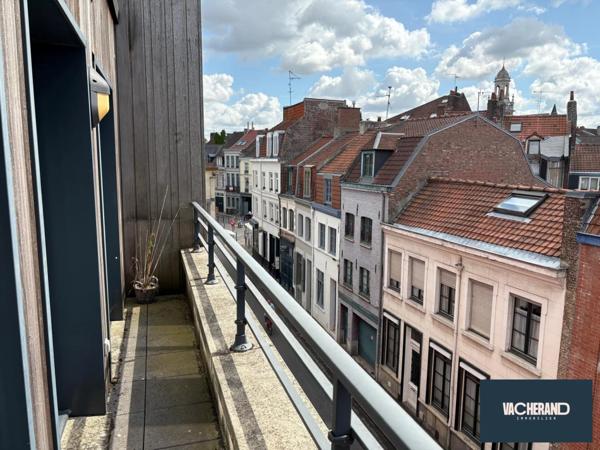 T2 dernier étage au Carré Royal dans le Vieux Lille