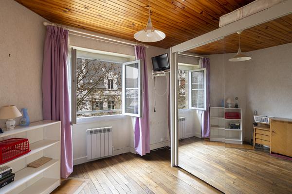 COUVENT DES URSULINES 3 PIECES TRAVERSANT SUR JARDINS Saint-Denis (93200)