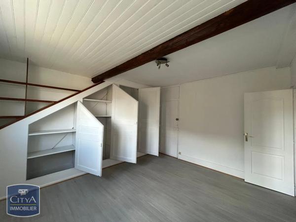 Appartement à louer 2 pièces 42.3m² Sedan (08200)