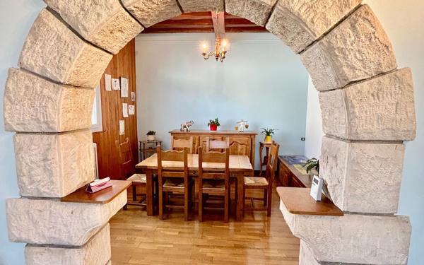 Maison à vendre    3 pièces • 136,44 m2 Coulommiers