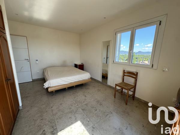 Maison à vendre 4 pièces 132 m² Roquebrune-sur-Argens