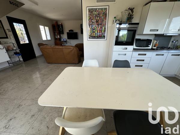 Maison à vendre 4 pièces 132 m² Roquebrune-sur-Argens