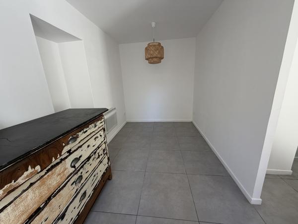 APPARTEMENT T 2 REZ DE CHAUSSÉE MONTEUX