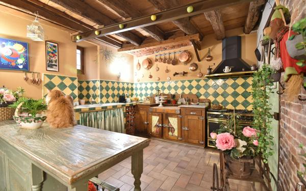 Maison à vendre    4 pièces •  Pérouges