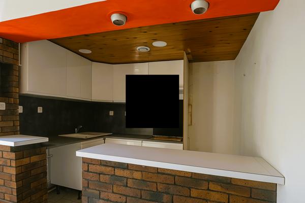 Marseille (13007) T2/3 terrasse à l’étage d’une bastide du Roucas Blanc