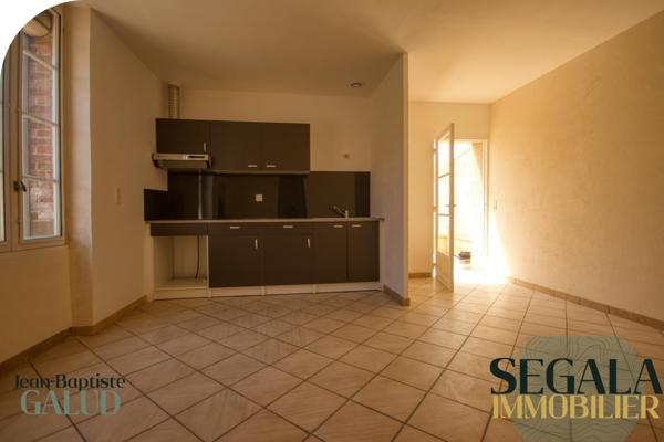 Blaye-les-Mines (81400) Maison de plain-pied à louer – jardin – garage – 2 chambres