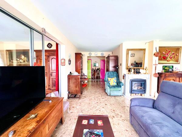 Maison 4 CHAMBRES - ROYAN CENTRE - PROCHES COMMERCES