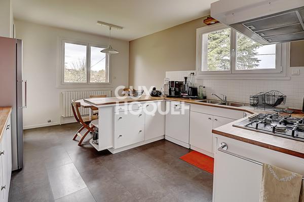 Maison familiale de caractère – 170 m² – Terrain arboré de 1 173 m² – Saint-Alban-de-Roche