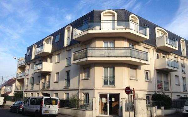 Appartement à vendre    2 pièces • 50 m2 Pontault-Combault