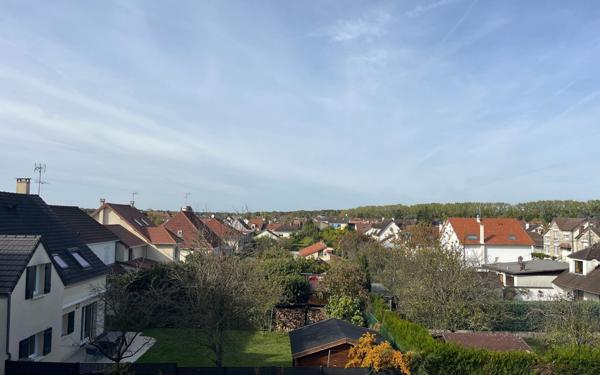 Appartement à vendre    2 pièces • 50 m2 Pontault-Combault