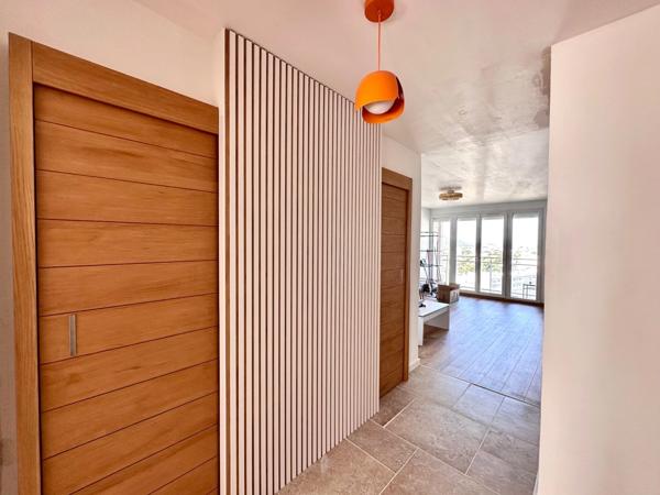Marseille 9ème, Michelet-Sainte Marguerite, T3 de 55m2 avec deux terrasses et cave.