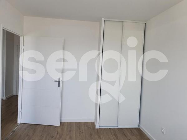 Location 2 Pieces 34 80000 Amiens 25 1481 02 0043