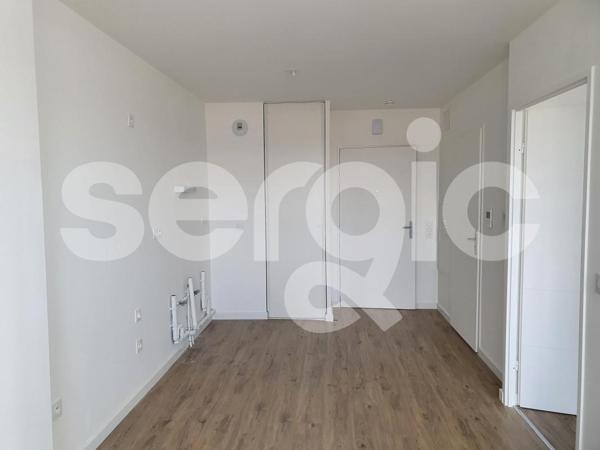 Location 2 Pieces 34 80000 Amiens 25 1481 02 0043