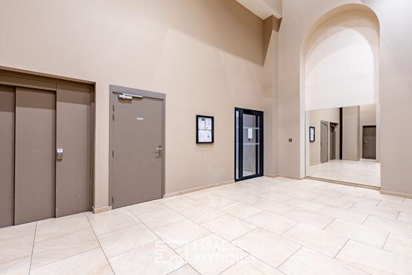 Compiègne Etat Major – Appartement rénové avec terrasse de plein pied