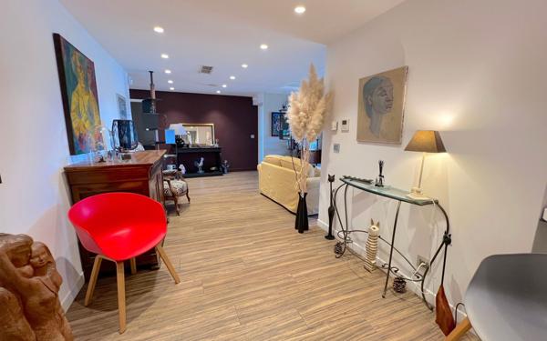 Appartement à vendre    4 pièces • 110 m2 Villeneuve-Loubet