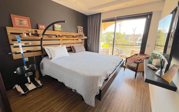 Appartement à vendre    4 pièces • 110 m2 Villeneuve-Loubet