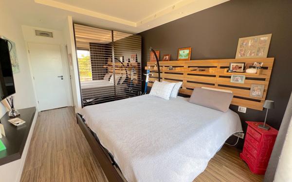 Appartement à vendre    4 pièces • 110 m2 Villeneuve-Loubet