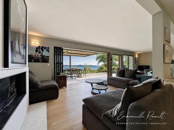 BADEN · Propriété d'exception avec vue panoramique · Piscine miroir et jacuzzi
