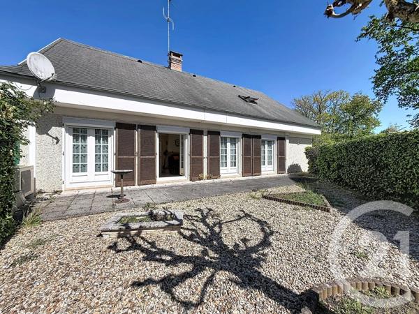 Maison à vendre  5 pièces - 130 m 2   LA CHAPELLE ST MESMIN  - 45