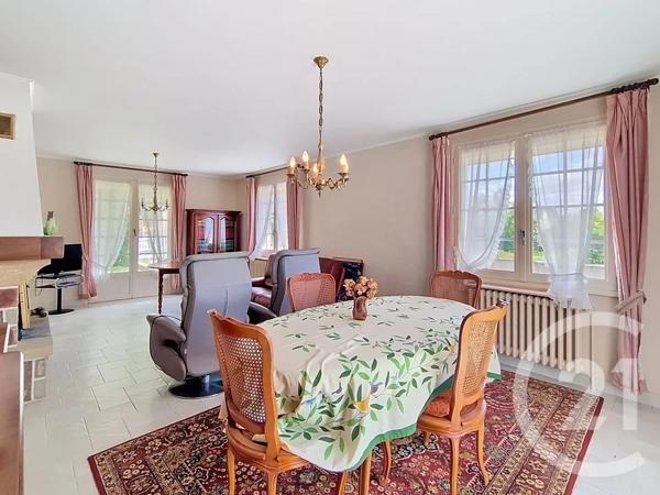 Maison à vendre  5 pièces - 130 m 2   LA CHAPELLE ST MESMIN  - 45