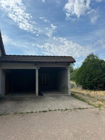 Immeuble de rapport avec 4 appartements