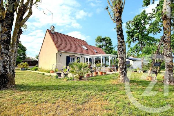 Maison à vendre  4 pièces - 135 m 2   BLOIS  - 41