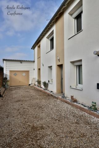 Maison à vendre 6 pièces  (71)