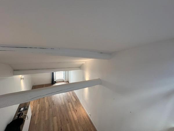 Appartement à vendre 3 pièces HYERES (83)