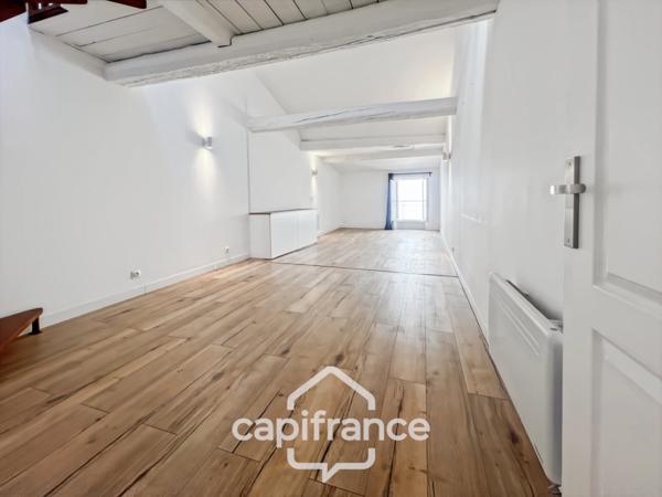 Appartement à vendre 3 pièces HYERES (83)
