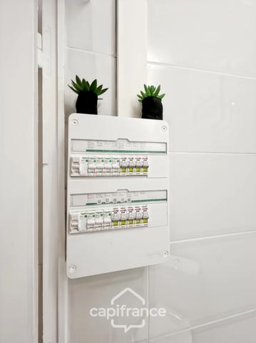 Appartement à vendre 3 pièces HYERES (83)