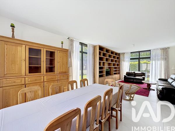 Maison à vendre 8 pièces 198,73 m² Montmorency