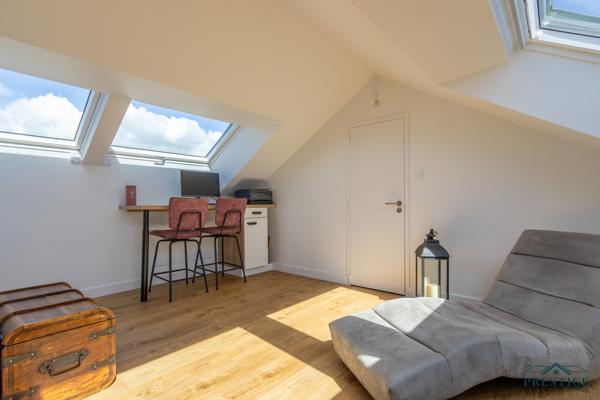 GOURMALON - MAISON RÉNOVÉE 176M2 - TERRAIN 850M2