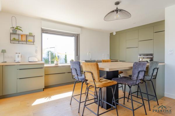 GOURMALON - MAISON RÉNOVÉE 176M2 - TERRAIN 850M2