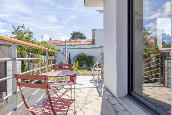 GOURMALON - MAISON RÉNOVÉE 176M2 - TERRAIN 850M2